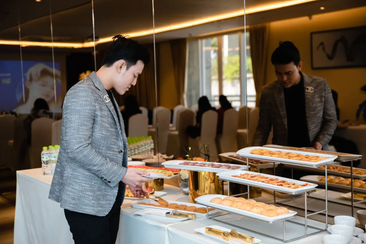光纤照明系统在五星级酒店空间设计中的节能应用分析