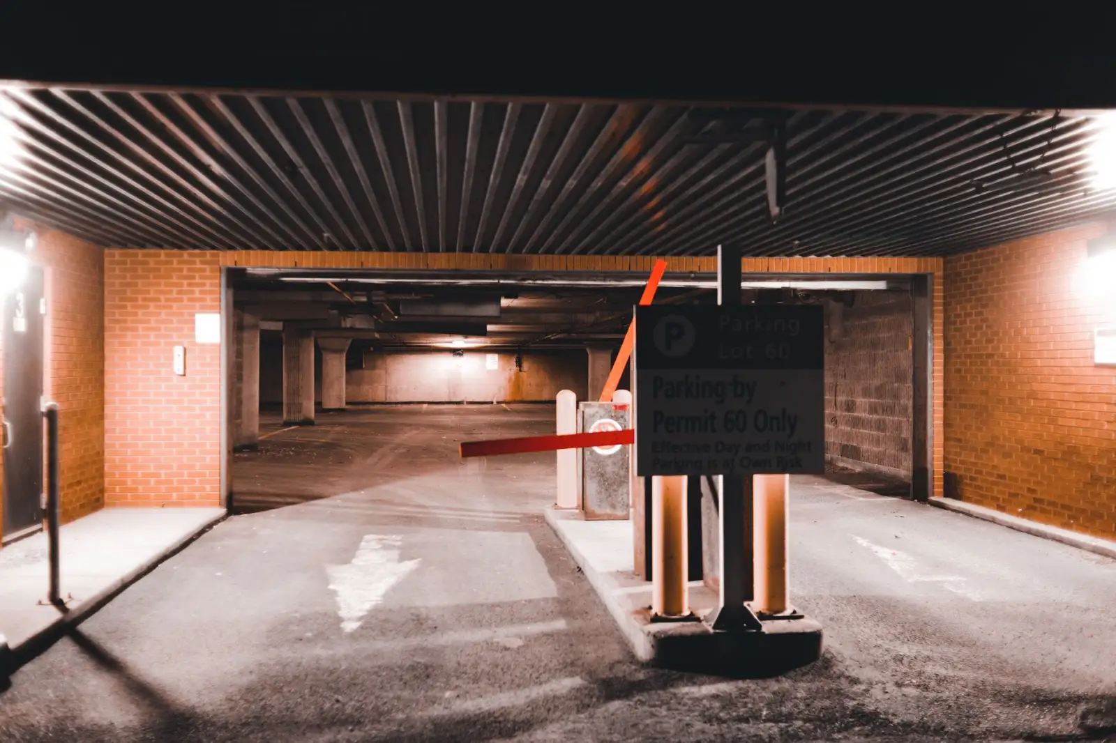 深圳壹陆捌光纤照明LED灯具在酒店空间的应用方案解析