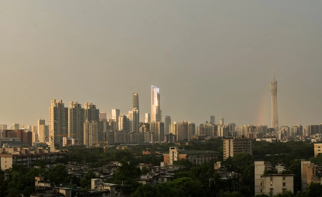 2025年深圳酒店照明改造趋势：光纤照明系统节能优势解析