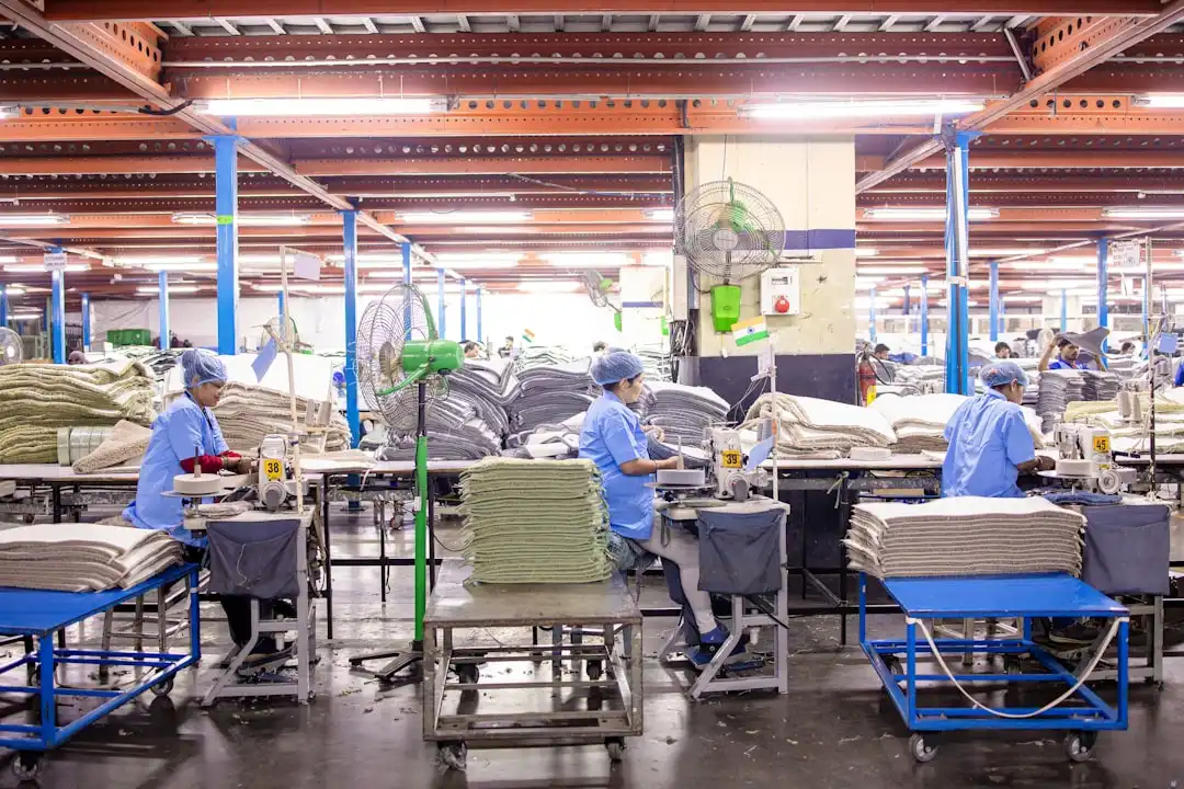 光纤照明与LED灯具在酒店商业空间中的选型与搭配技巧